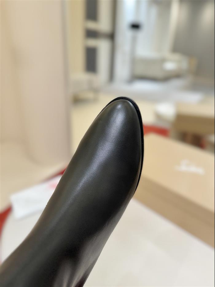 20251128175131376 610